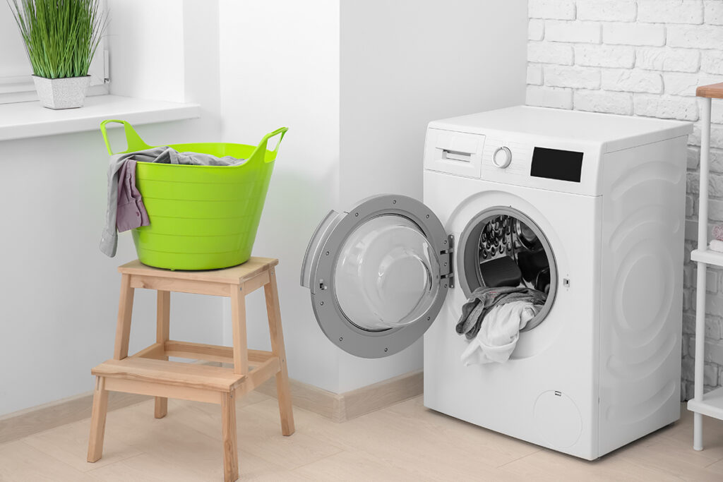 So reinigen Sie das Flusensieb der Waschmaschine richtig – mit diesem simplen Trick